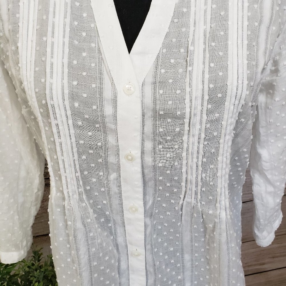 TALBOTS WHITE DOTTED 3/4 SLEEVE TOP - SMALL - Picture 5 of 14